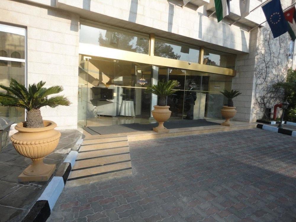 Imperial Palace Hotel Αμμάν Εξωτερικό φωτογραφία