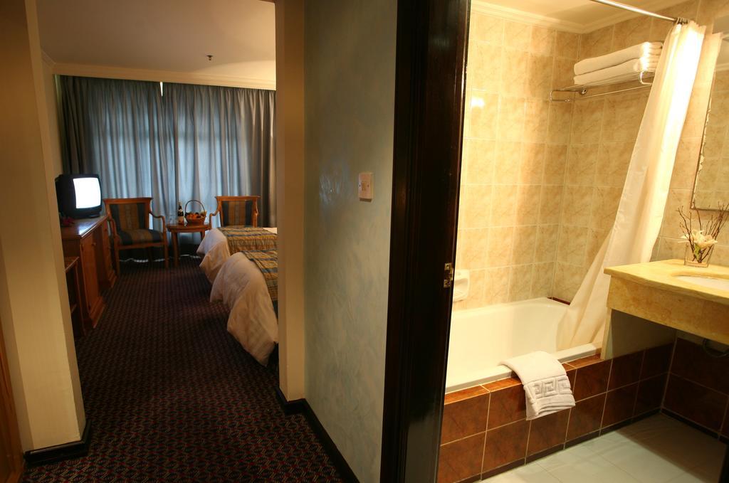 Imperial Palace Hotel Αμμάν Εξωτερικό φωτογραφία
