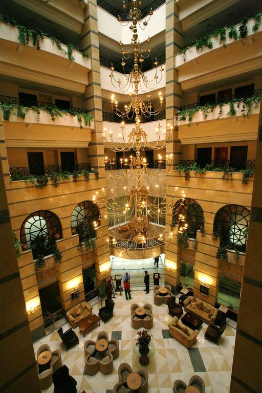 Imperial Palace Hotel Αμμάν Εξωτερικό φωτογραφία